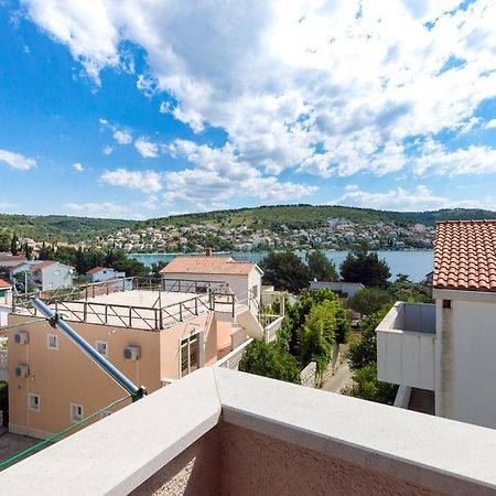 Apartmani Prkacin Trogir Extérieur photo