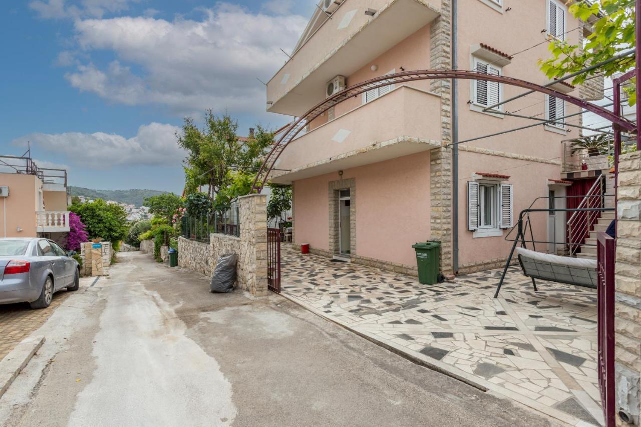 Apartmani Prkacin Trogir Extérieur photo