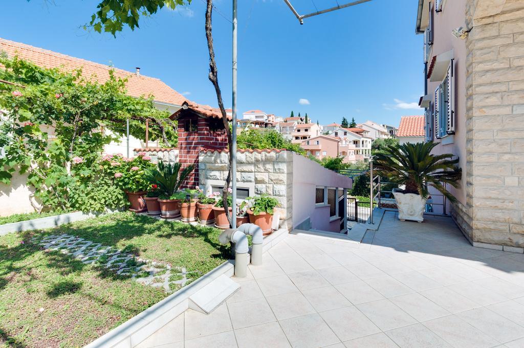 Apartmani Prkacin Trogir Extérieur photo